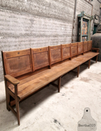 Antieke kerkbank lengte 410 cm 147376 verkocht