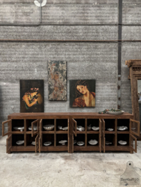 Historisch 297 cm lang houten dressoir uit ca 1910 functioneel vakmanschap 147842