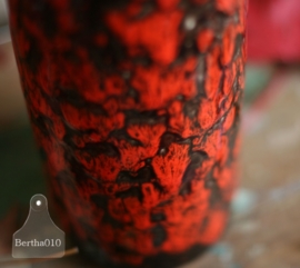 Vintage vaas rood gevlamd (130085) verkocht