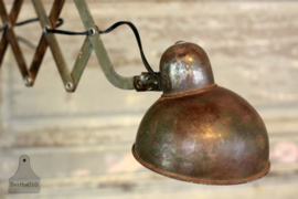 Oude scharnierlamp (134358)..verkocht