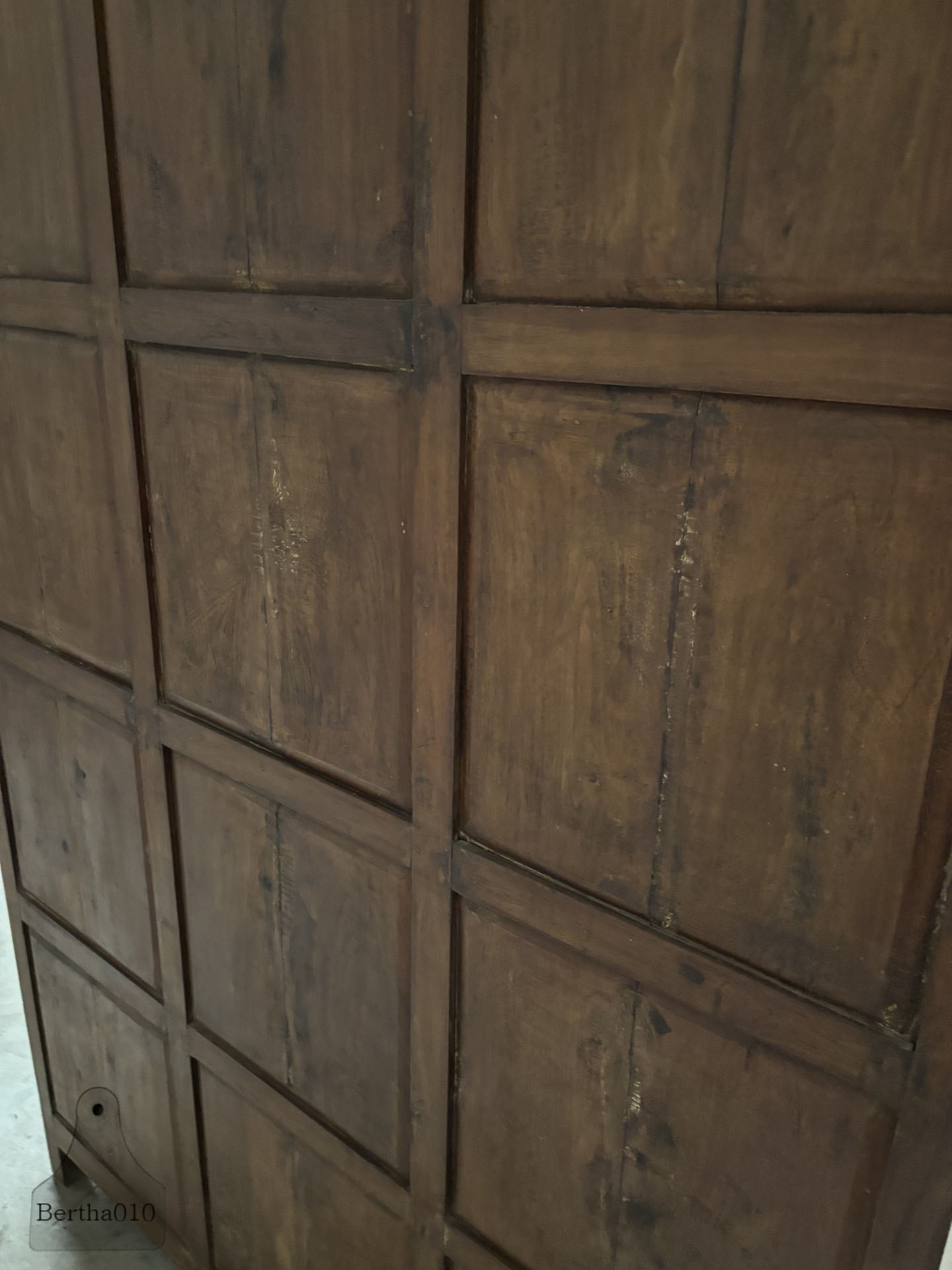 Jaren 30 houten archiefkast tijdloos karakter en perfecte staat 147410