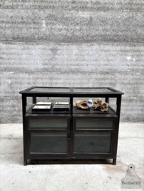 Antieke Houten Vitrine Glazen Toonbank uit de Jaren 1920 147