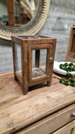 Antiek vitrinekastje met oud gebobbeld glas 147262