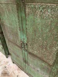 Authentieke groene atelierkasten ijzer en hout 147725