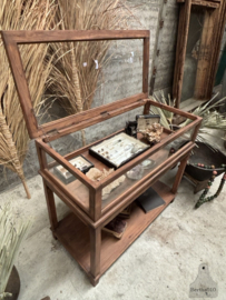 Oude houten museumvitrine 1930 1940 148113