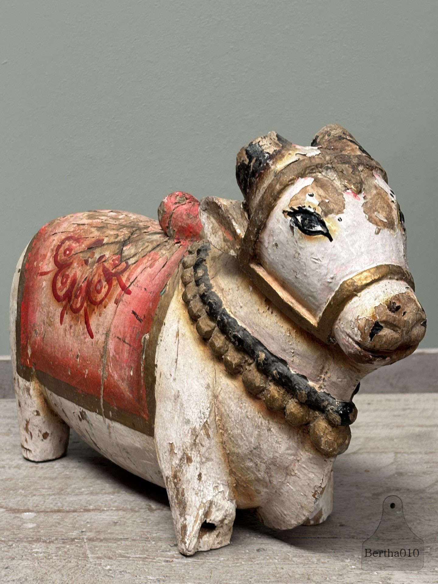 Zeldzaam antiek houten Nandi-Stier Beeld 146927