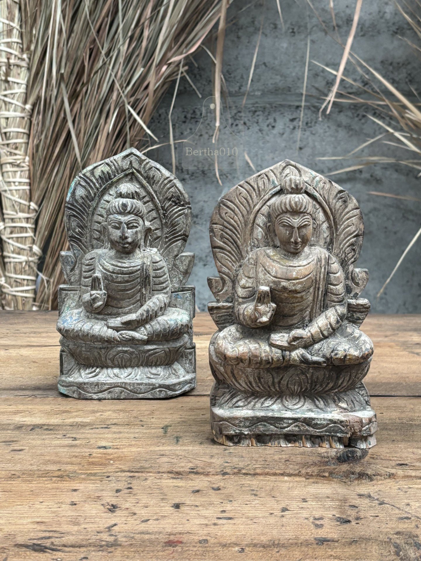 Handgemaakte houten Boeddha – uniek stuk met karakter 147279