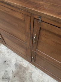 Houten dossierskast uit de jaren ’20 puur functionalisme met karakter 147878