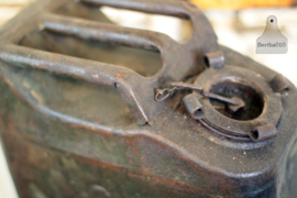 Jerrycan USA 1943 (134548, 549) verkocht