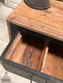 Industrieel dressoir keukeneiland (144139) verkocht
