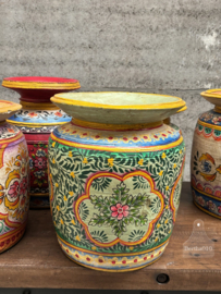 Handbeschilderde Indiase houten melkpot 147886ai 38 cm hoog