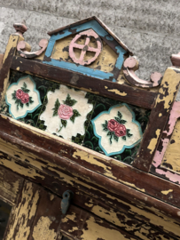 Antiek Oosterse houten kasten  set van 2  ca 1900 1940 147920 147921