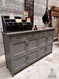 Authentieke oude schoolkast met prachtige patina 148065 207 cm