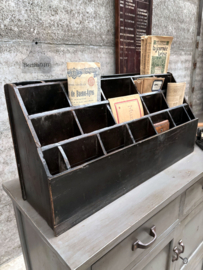 Antieke houten postsorteerbak bureau organizer met patina 147682