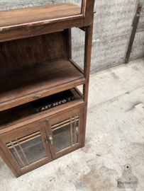 Art Deco vitrinekast met glas aan drie zijden 147678