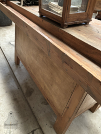 Authentieke Franse werkbank tijdloos uniek 147804 lengte 228 cm verkocht