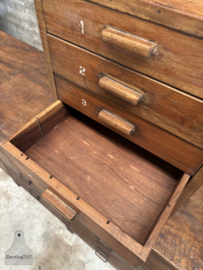 Antiek atelier ladekastje 147833 verkocht