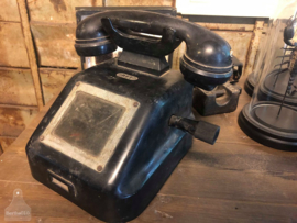 Oude draaitelefoon jaren 40 (138531)