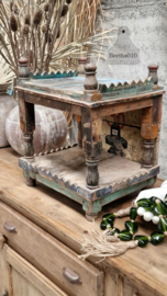 Oude houten tempel altaar 147296