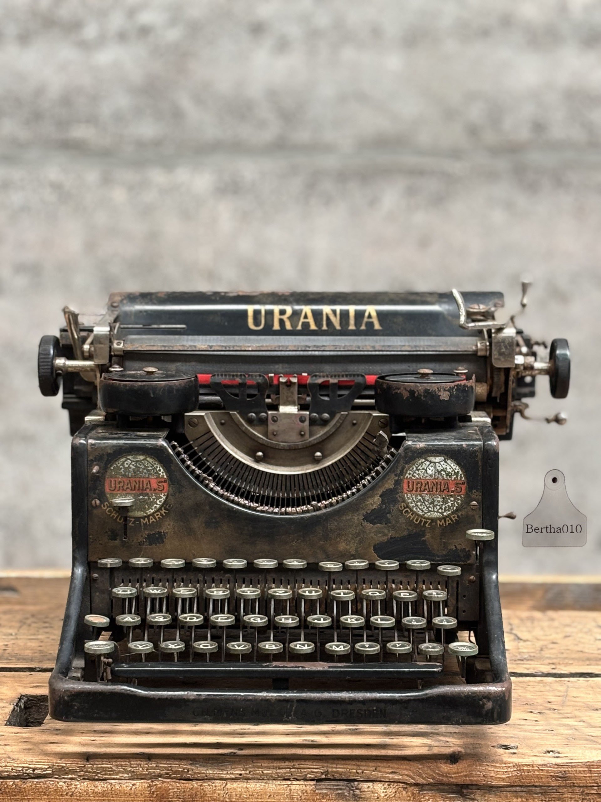 Urania S typemachine ca 1920 (147581)