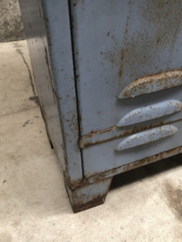 Authentieke locker (145601) verkocht