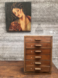 Antiek atelier ladekastje 147833 verkocht