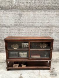 Antieke school laboratorium schuifkast  148121
