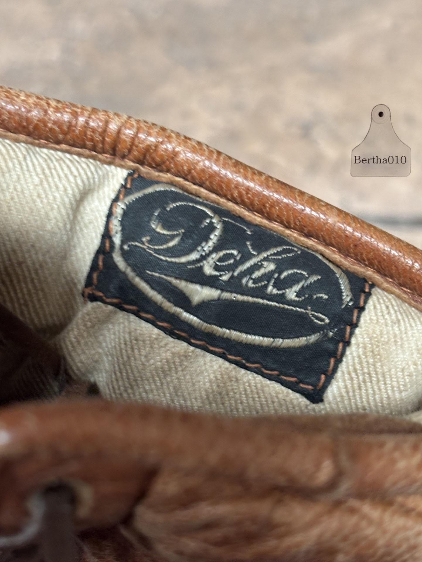 Authentieke sportmemorabilia bokshandschoenen Deha, Frankfurt, Ca. 1950 (147600)