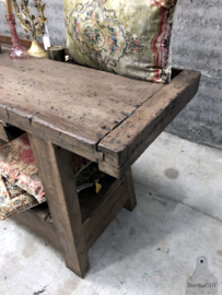 Oude robuuste werkbank met klep (146435)......... verkocht