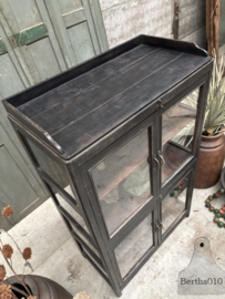 Originele oude glazen apothekerskast 148084