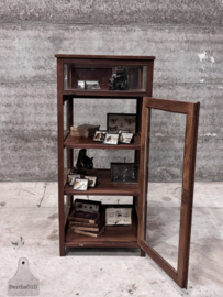 Oud Engels vitrine museumkast (147236)