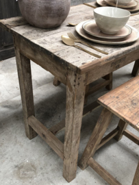 Geleefde houten tafel (144470) verkocht