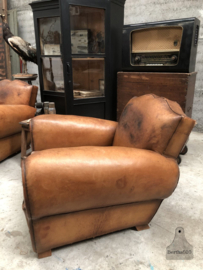 Moustache 1930s club chair (145384) verkocht