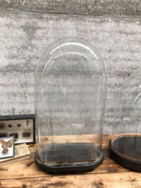 Twee antieke grote ovale stolpen (146250, 146251) verkocht