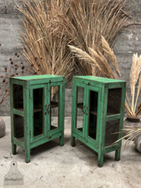 Oude smalle houten vitrinekastjes Ibiza vibes India 147843 bohemian