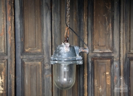 Oude industriële Bully lampje (131251)..verkocht