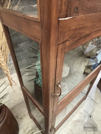 Originele antieke notariskast klepvitrine 148125 verkocht