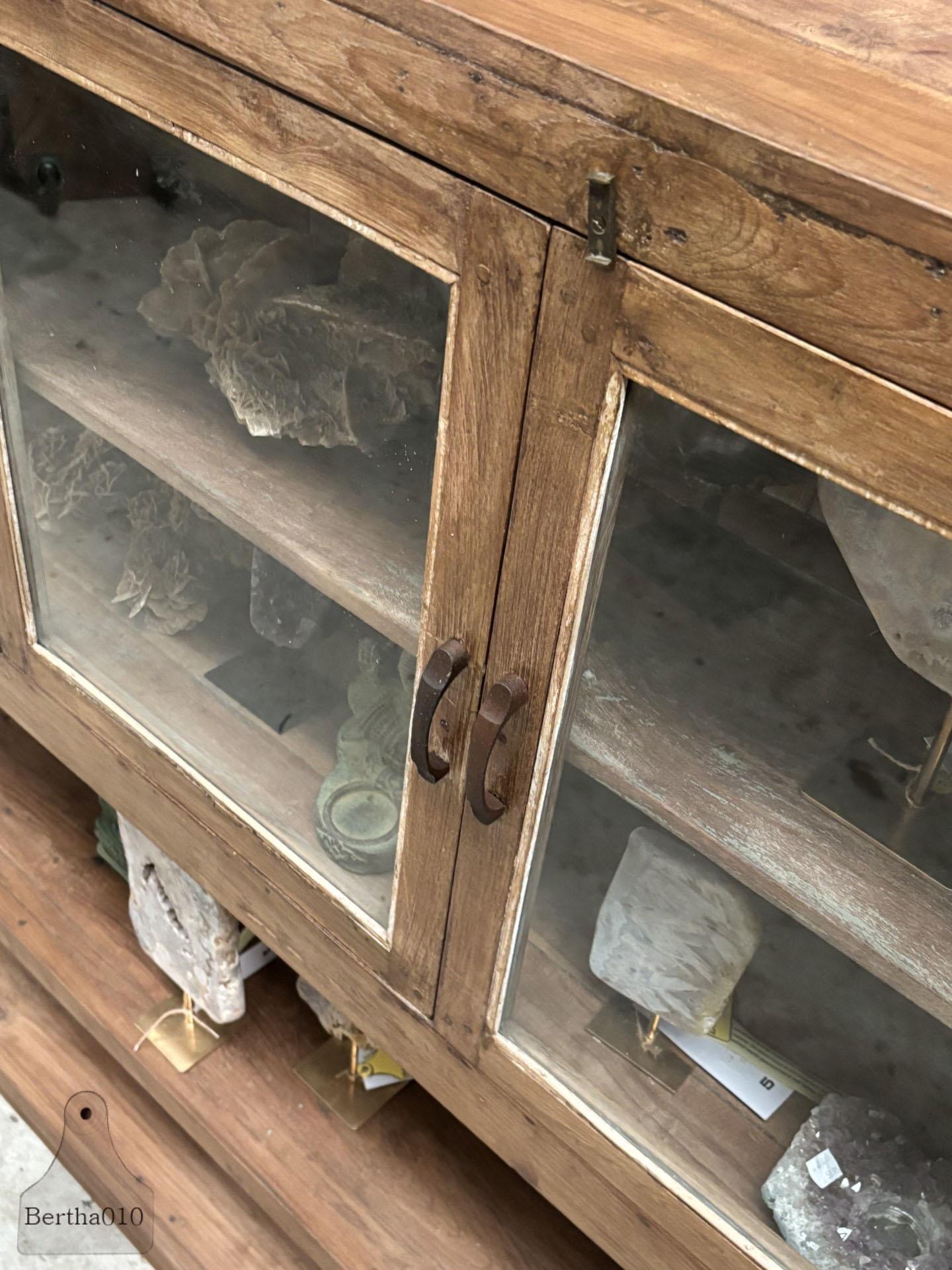 Wandkast uit de jaren 20, 30 functioneel erfgoed met karakter 147451