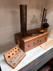 Zeldzame vondst, complete antieke Duitse graanmeter en weegset uit de jaren '30! (148040)