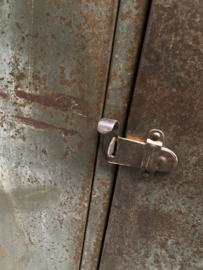 Oude Locker 4-deurs Fata (144396) verkocht