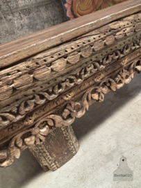 Oosterse XXL zware houten houtsnijwerk dressoir 147435 275 cm verkocht
