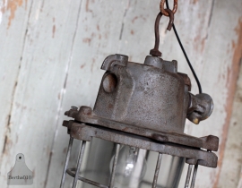 Oude Bully lamp (131252, 131253)..verkocht