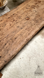 Robuuste oude salontafel 147357