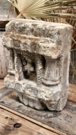Tempel steen F 147189 altaar verkocht