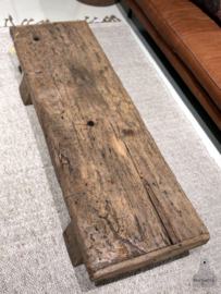 Oude robuuste salontafel (146693) verkocht