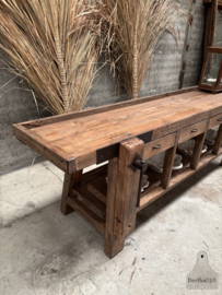 Lange oude werkbank met 4 laden 147978 lengte 260 cm