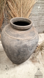 Authentieke Oosterse Kleipot XXL – Een Tijdloos Statement van 80 Jaar (147254) 150 cm hoog
