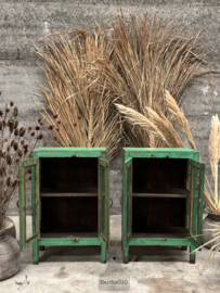 Oude smalle houten vitrinekastjes Ibiza vibes India 147843 bohemian