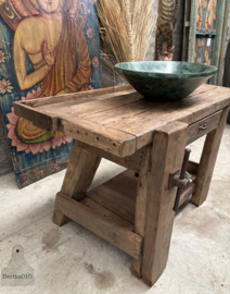Oude korte kleine werkbank 147501 lengte 128 cm verkocht