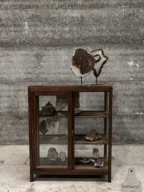 Houten vitrinekast 4 kanten glas met schuifdeuren  jaren 1920–1930  147674 verkocht